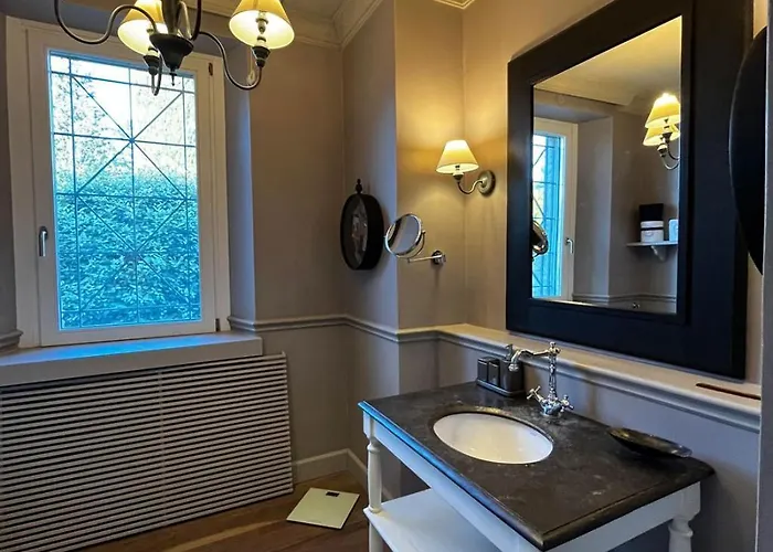 Chloe Potenza Picena